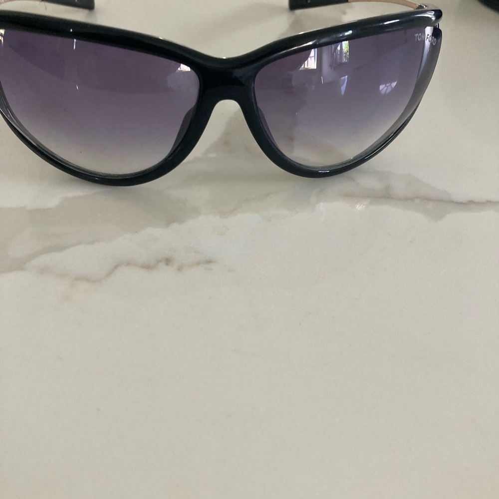 Tom ford sunglasses - Picture 2 of 8